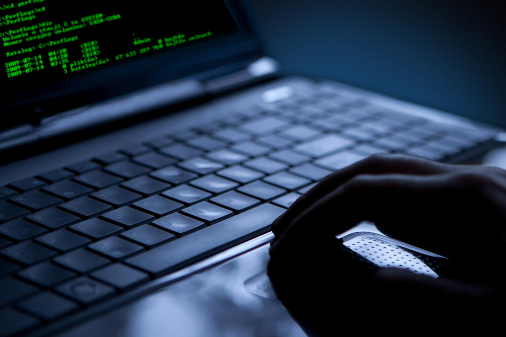 haker, špijuniranje, Foto: Shutterstock.com