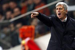 Petković ide, Edi Reja se vraća na "Olimpiko"