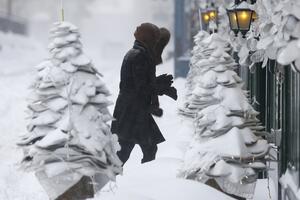Ledena kiša okovala istok Kanade, 400.000 ljudi bez struje