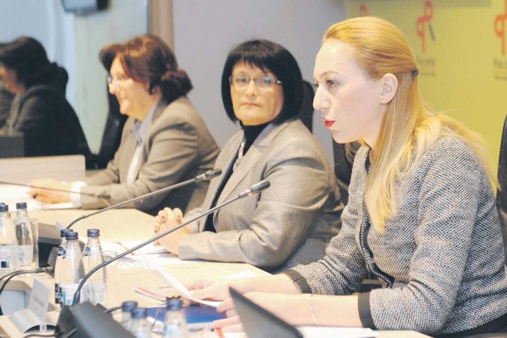 Monstat, Foto: Savo Prelević