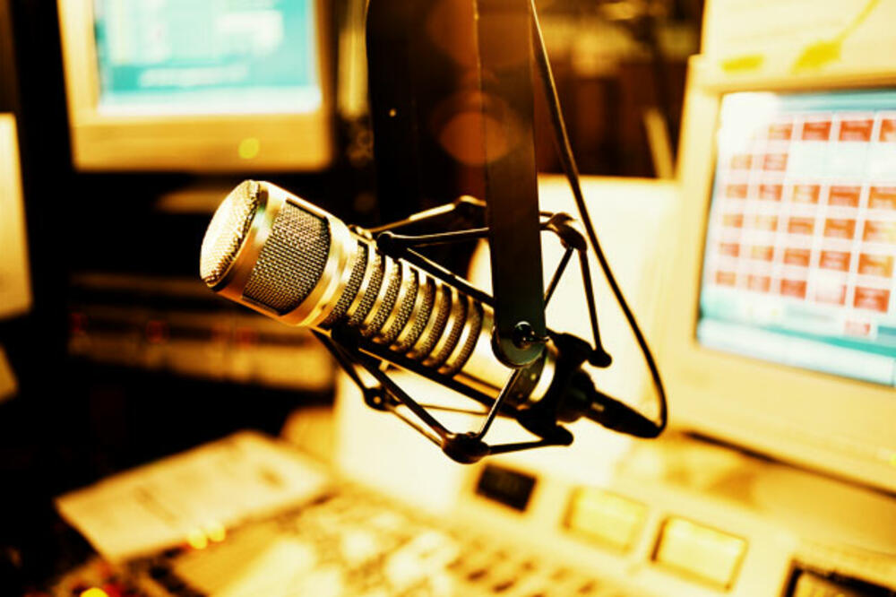 radio, Foto: Spankyjimmiller.com