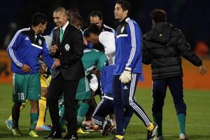 Nadigrali Ronaldinja pa mu skinuli kopačke