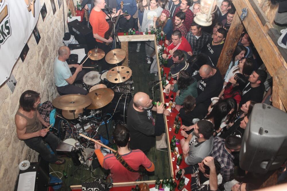 Bjesovi, Foto: Ivan Banović