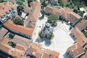 Zatvoreni hoteli u Herceg Novom