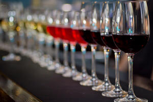 Slovenci piju 37,5 litara vina godišnje