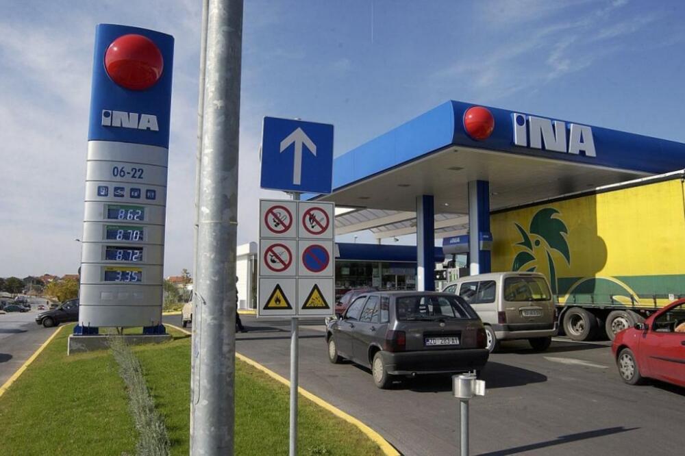 Benzinska pumpa Ine, Foto: Zadarski list