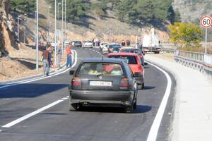Na sjeveru oprezno zbog poledice i magle