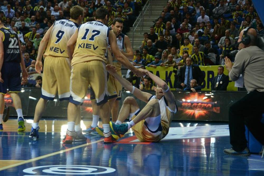 Budiveljnik, Foto: Www.budivelnyk.ua