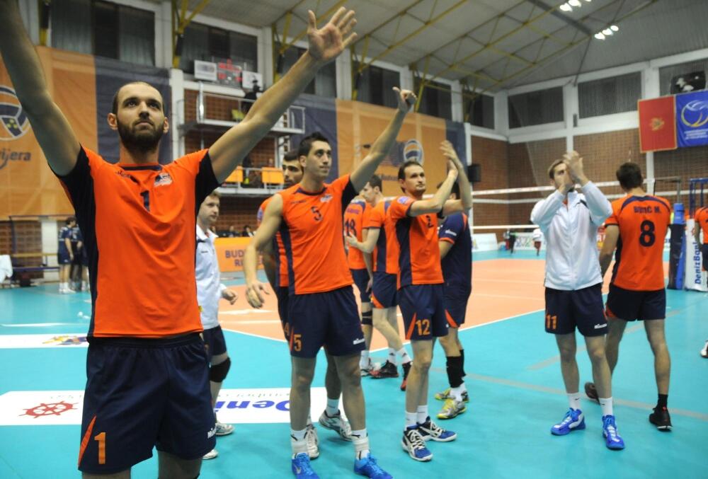 Budvanska rivijera- Pari volej