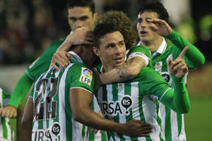 Betis otpustio trenera Pepea Mela