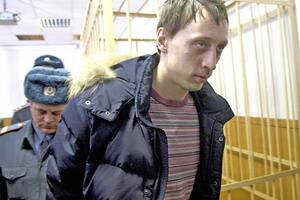 Baletan kriv za napad kiselinom na direktora