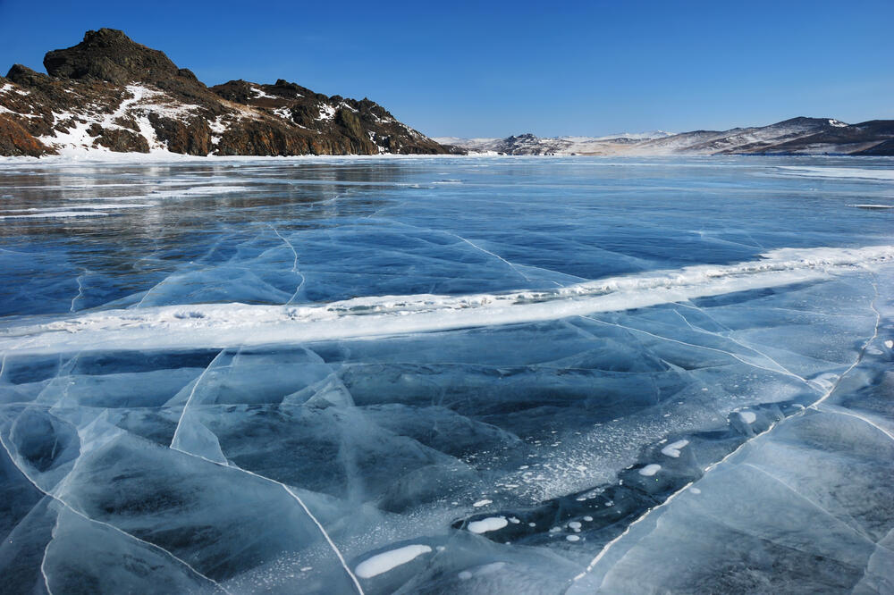 jezero, zima, Foto: Shutterstock