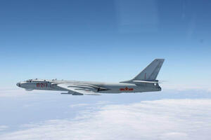 Kineski borbeni avioni hitno uzletjeli u misiju praćenja