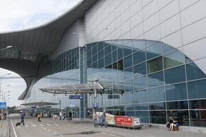 Razbojnici oteli 2,7 miliona dolara na aerodromu Šeremetjevo