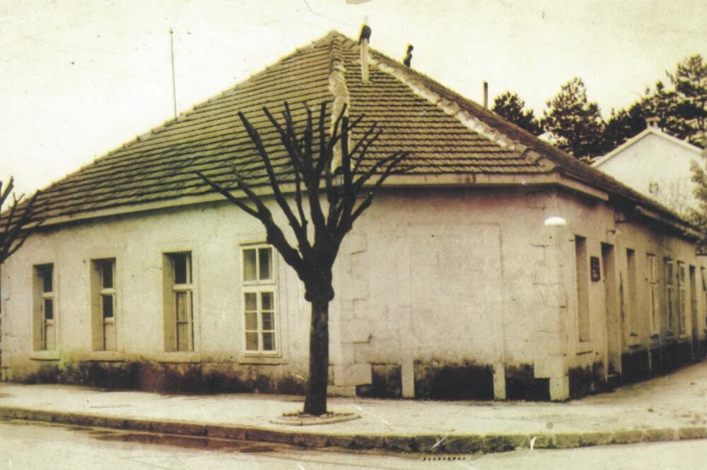 Kuća Vuka Krivokapića, Prva gimnazija, Nikšić, Foto: Privatna arhiva