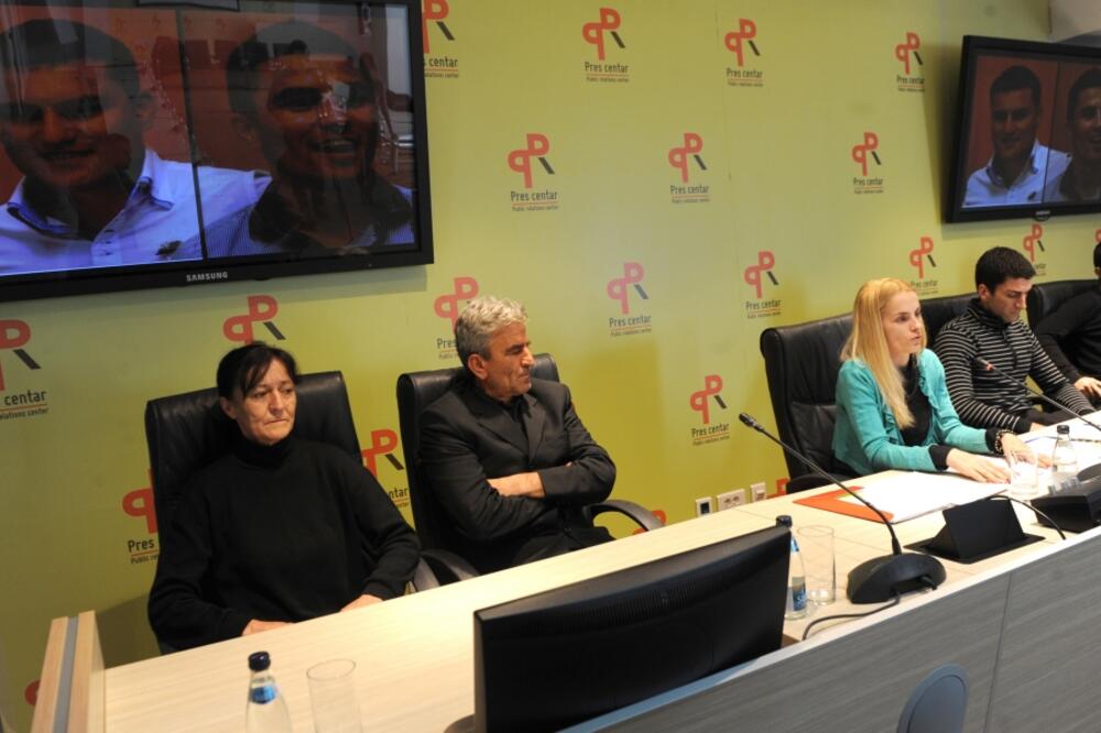 Braća Gojačanin pres, Jovana Stevanović, Foto: Savo Prelević