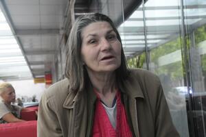 Učiteljica u penziji od danas ponovo na ulici