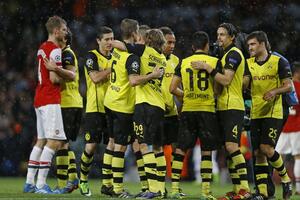 Borusija bez prava na kiks, Napoliju dosta i bod