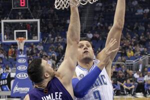 Feniks slavio na gostovanju Orlandu, Vučević upisao dabl-dabl