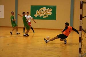 Šampion konačno pravi, Dif-ovci nemilosrdni