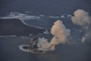 Japan: Nakon erupcije vulkana, pojavilo se novo ostrvo