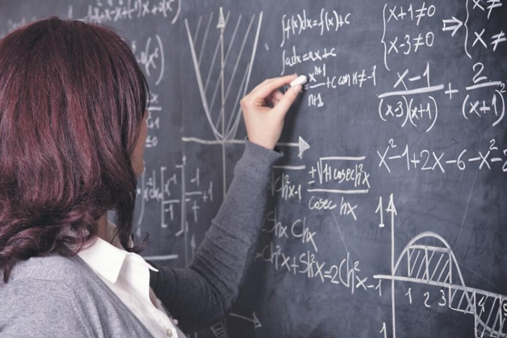 profesorica, nastavnica, Foto: Shutterstock