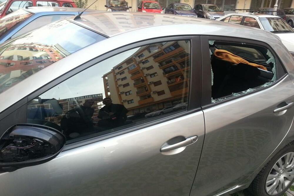 Demoliran automobil Gorana Danilovića, Foto: Privatna arhiva