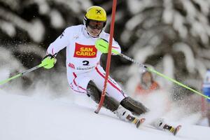 Hiršer slavio u prvom slalomu sezone