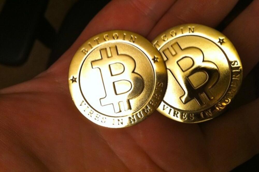 bitcoin, Foto: Graycoder.com