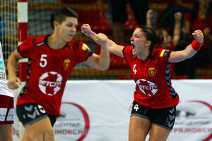 Vardar u Norveškoj srušio Larvik, Đer šest od šest