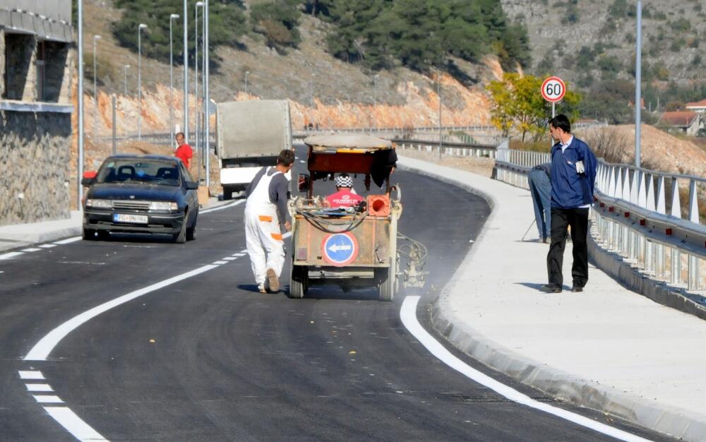 put Malo brdo - Rogami otvaranje