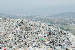 OEBS pomaže Nikšiću da se riješi čvrstog otpada