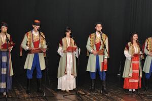 Poetsko-muzičko veče u čast Njegoša i nikšićke gimnazije