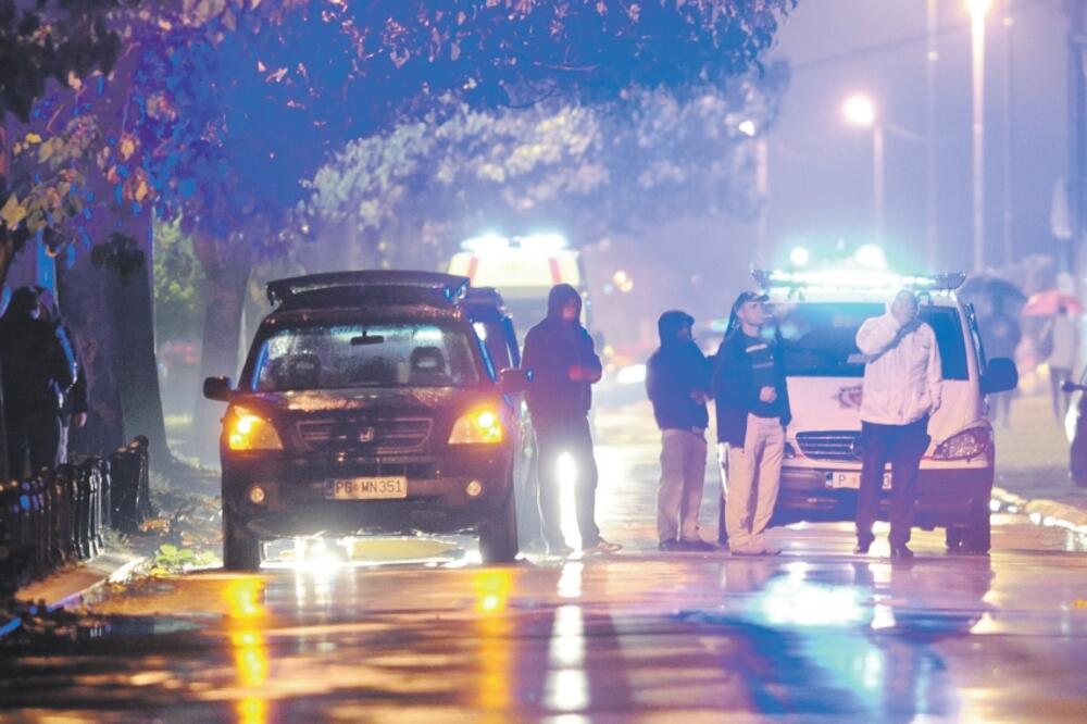 bomba Šajo grupa, Foto: Savo Prelević