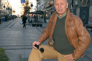 Preminuo čuveni glumac Dragomir Čumić