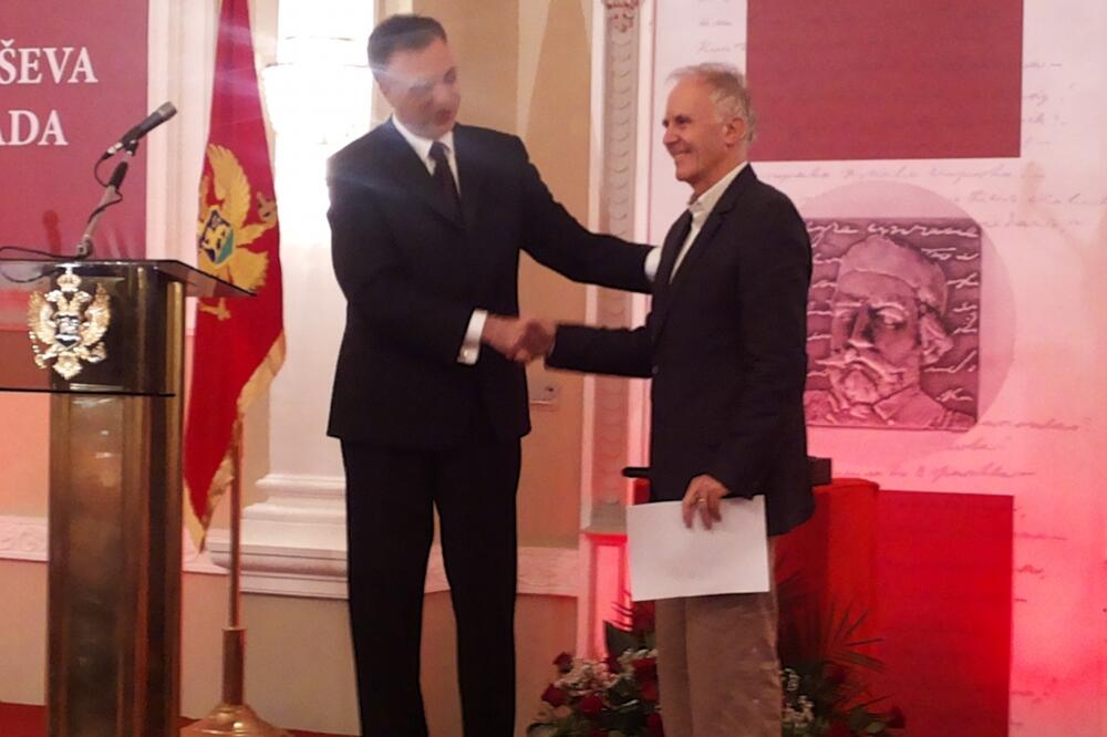 Njegoševa nagrada, Foto: Danijela Lasica