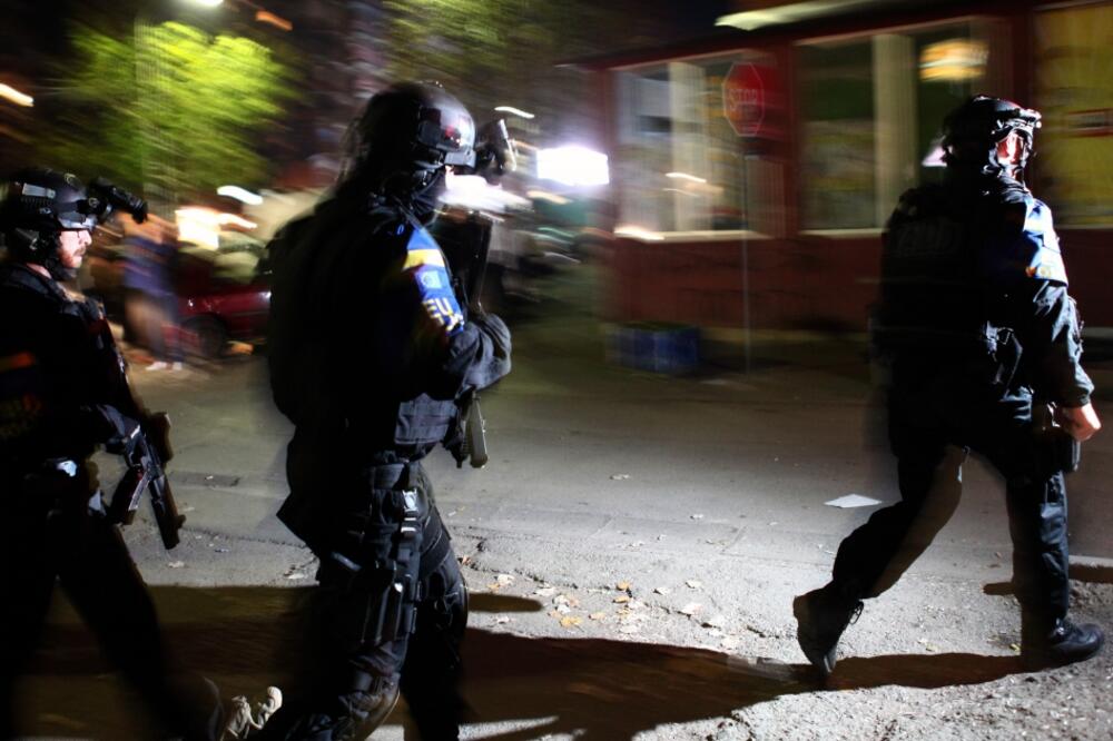Kosovska Mitrovica policija, Foto: Beta/AP