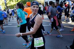 Pamela Anderson istrčala 42 km na Njujorškom maratonu