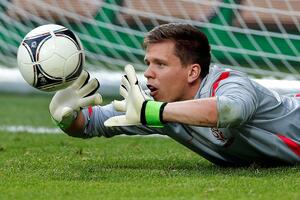 Arsenal nudi novi ugovor Šćešnjiju