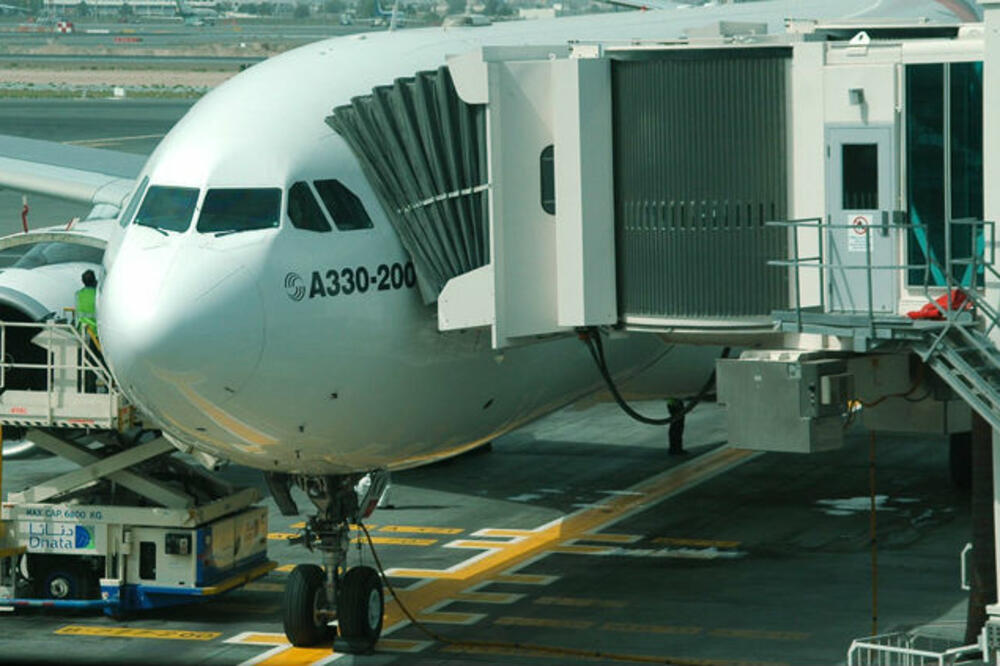 avion, Foto: Www.tropicalisland.de