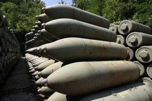 Više od četiri hiljade tone viška naoružanja u Crnoj Gori