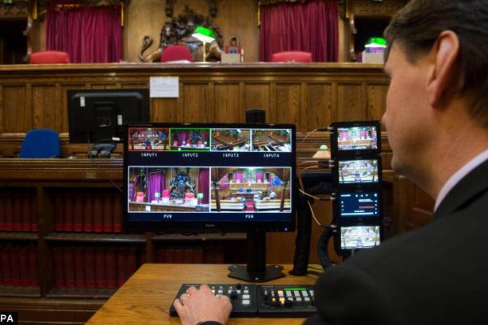 Kamere sud britanija, Foto: Dailymail.co.uk