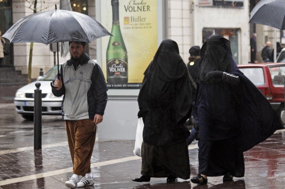 Francuska, burke, Foto: Reuters