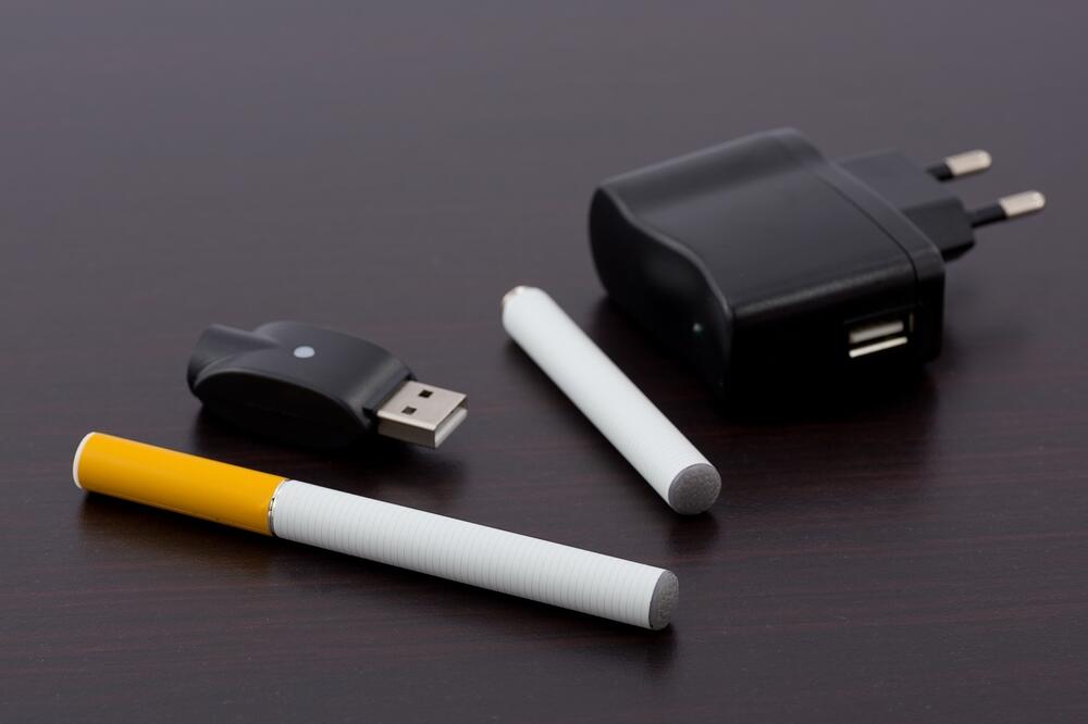 elektronska cigareta, Foto: Shutterstock