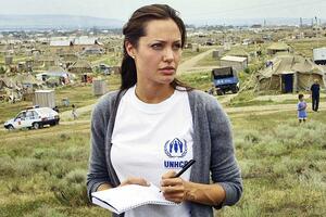 Humanitarni Oskar za Anđelinu Džoli