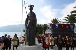 Herceg Novi postavio spomenik svom osnivaču