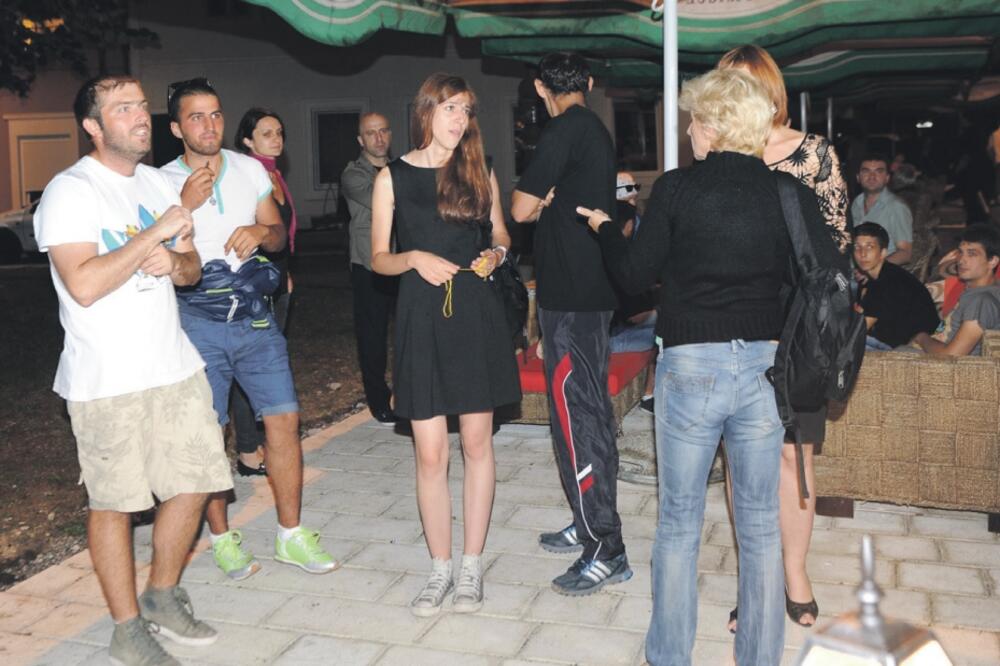 Udar, protest na Cetinju, Foto: Savo Prelević