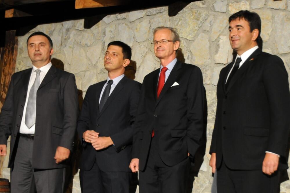 Danijelson, opozicija, Foto: Boris Pejović