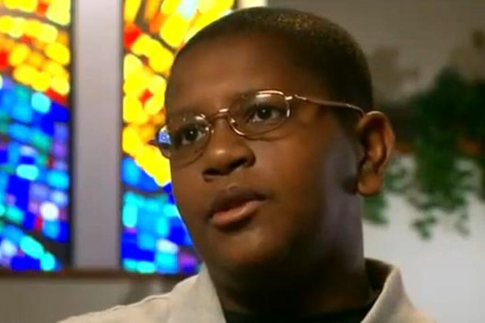 Davion Navar Henri Onli, Foto: Screenshot(YouTube)