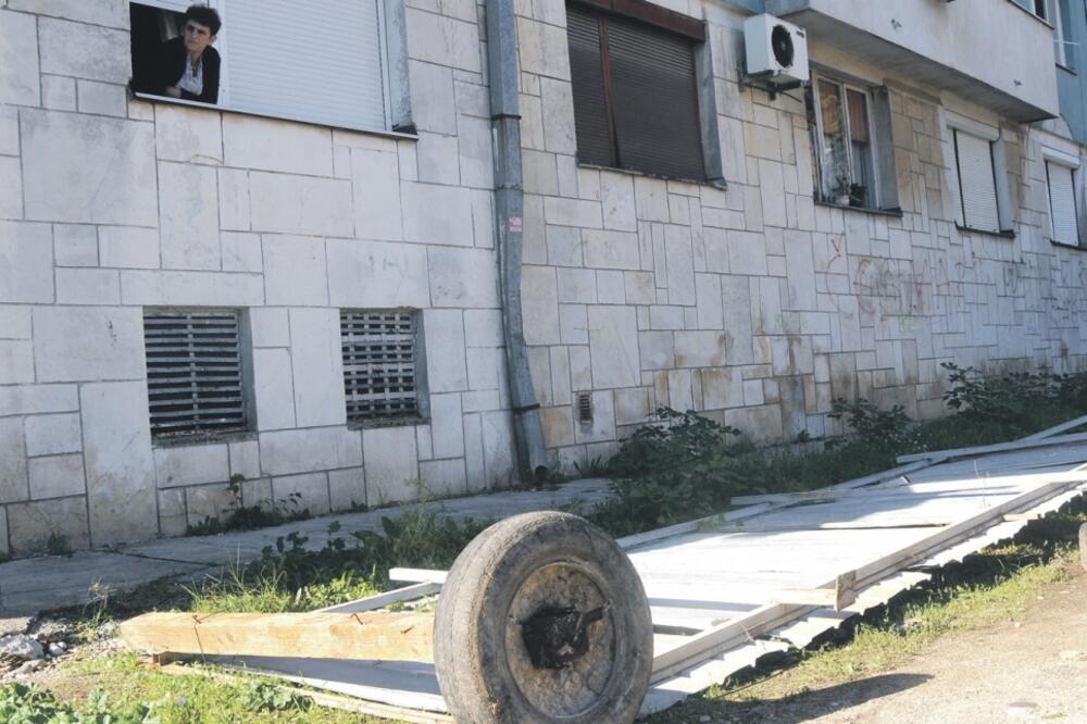 zgrada, Foto: Boris Pejović